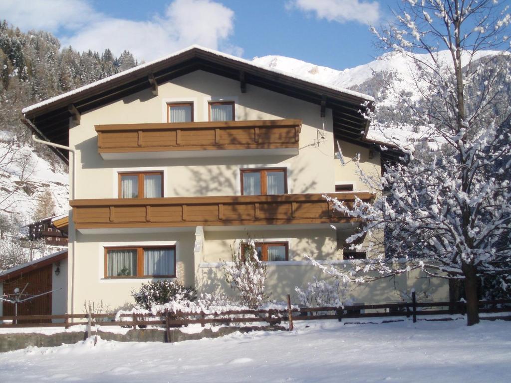Appartement Sylvester Matrei in Osttirol Quarto foto
